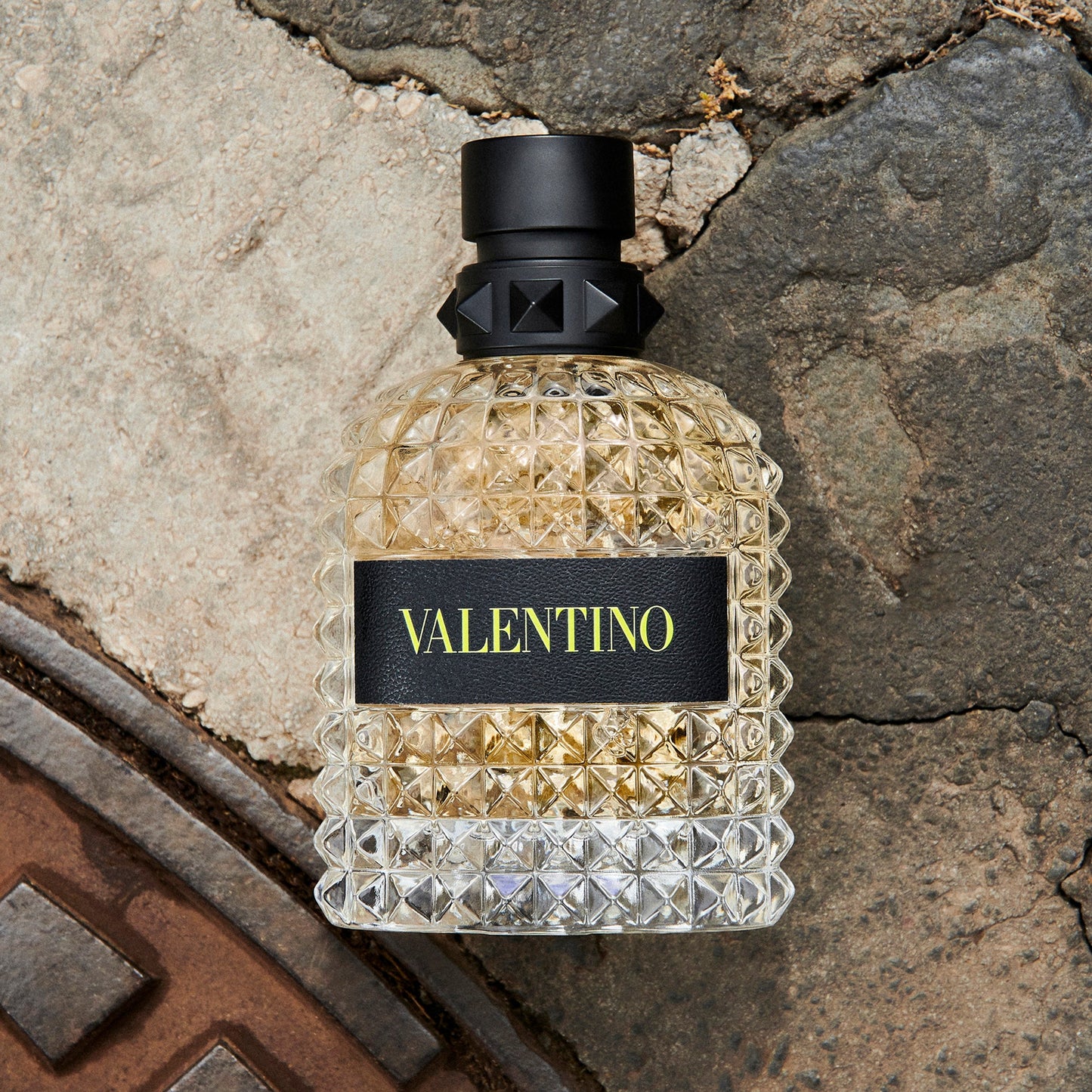 Valentino Born in Roma Uomo Yellow Dream Eau de Toilette For Him 100ml