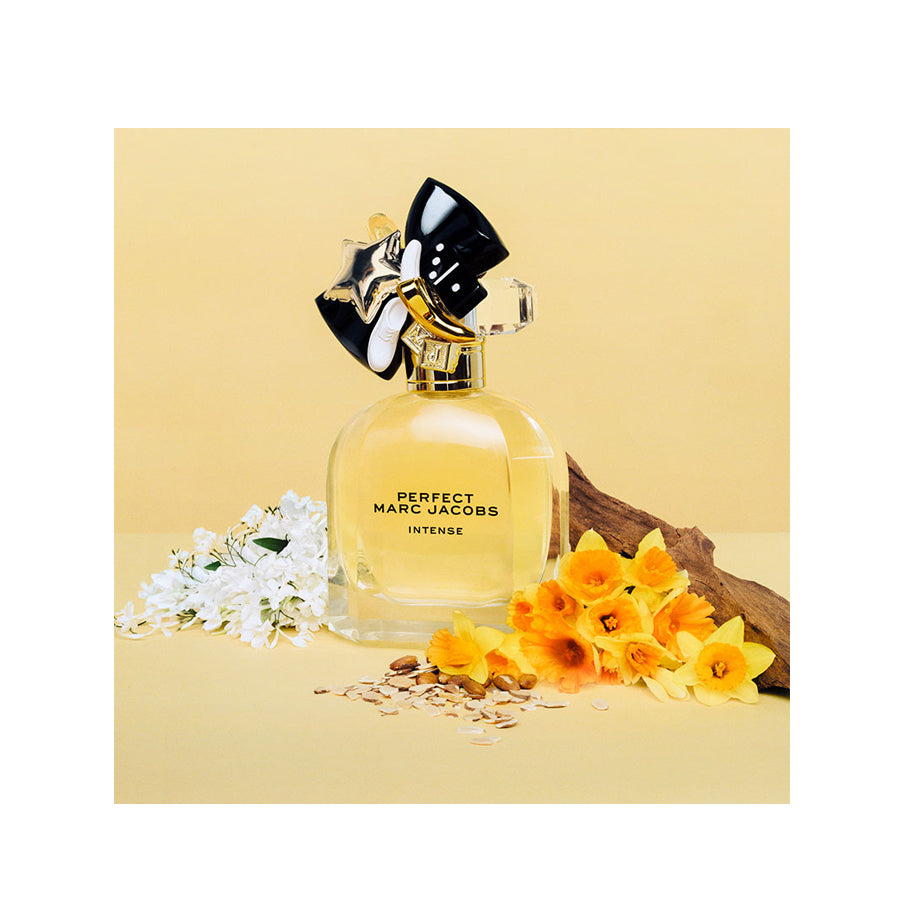 Marc Jacobs Perfect Intense Eau de Parfum (Various Sizes)