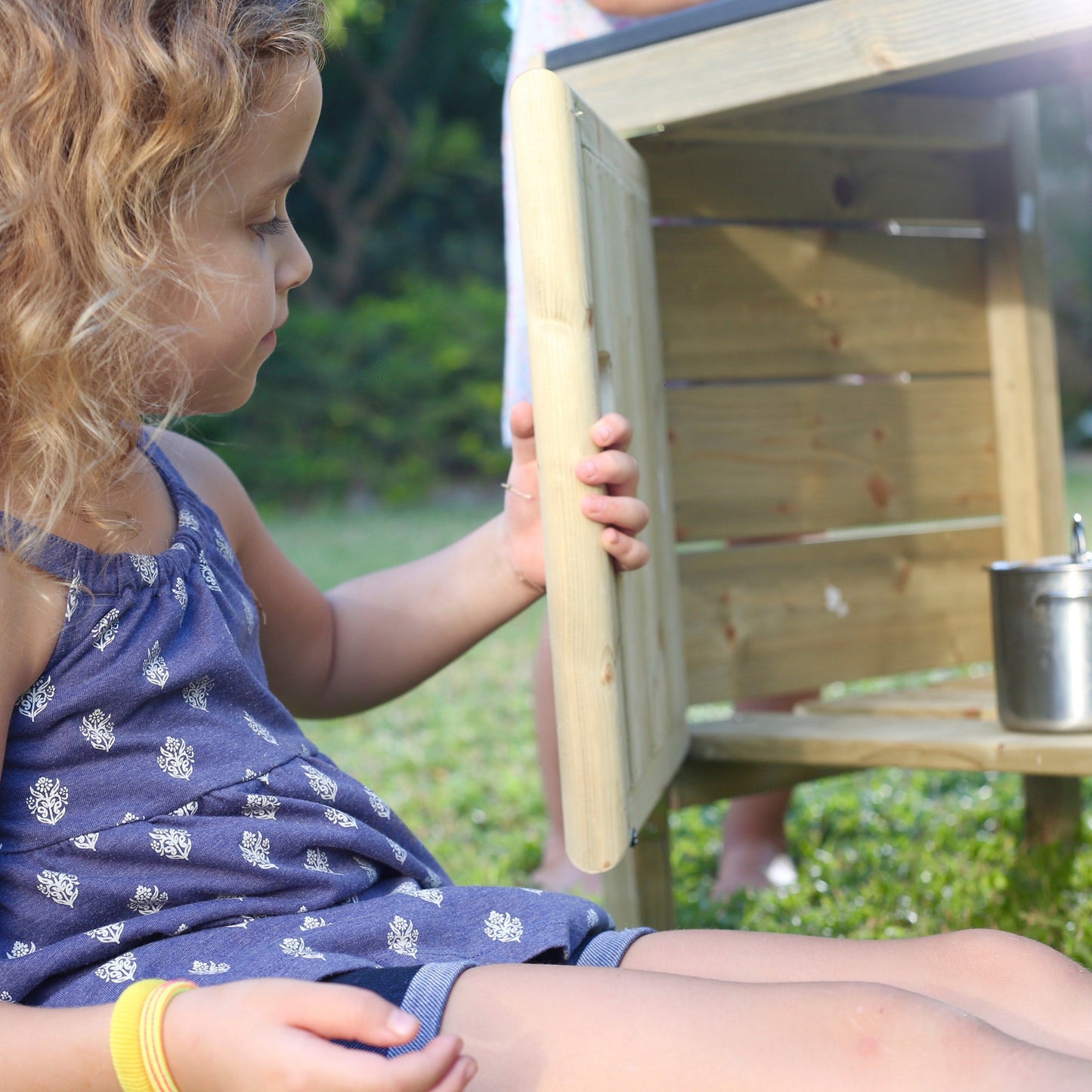 TP Junior Chef Wooden Mud Kitchen with Working Tap & Sink - FSC<sup>&reg;</sup> certified