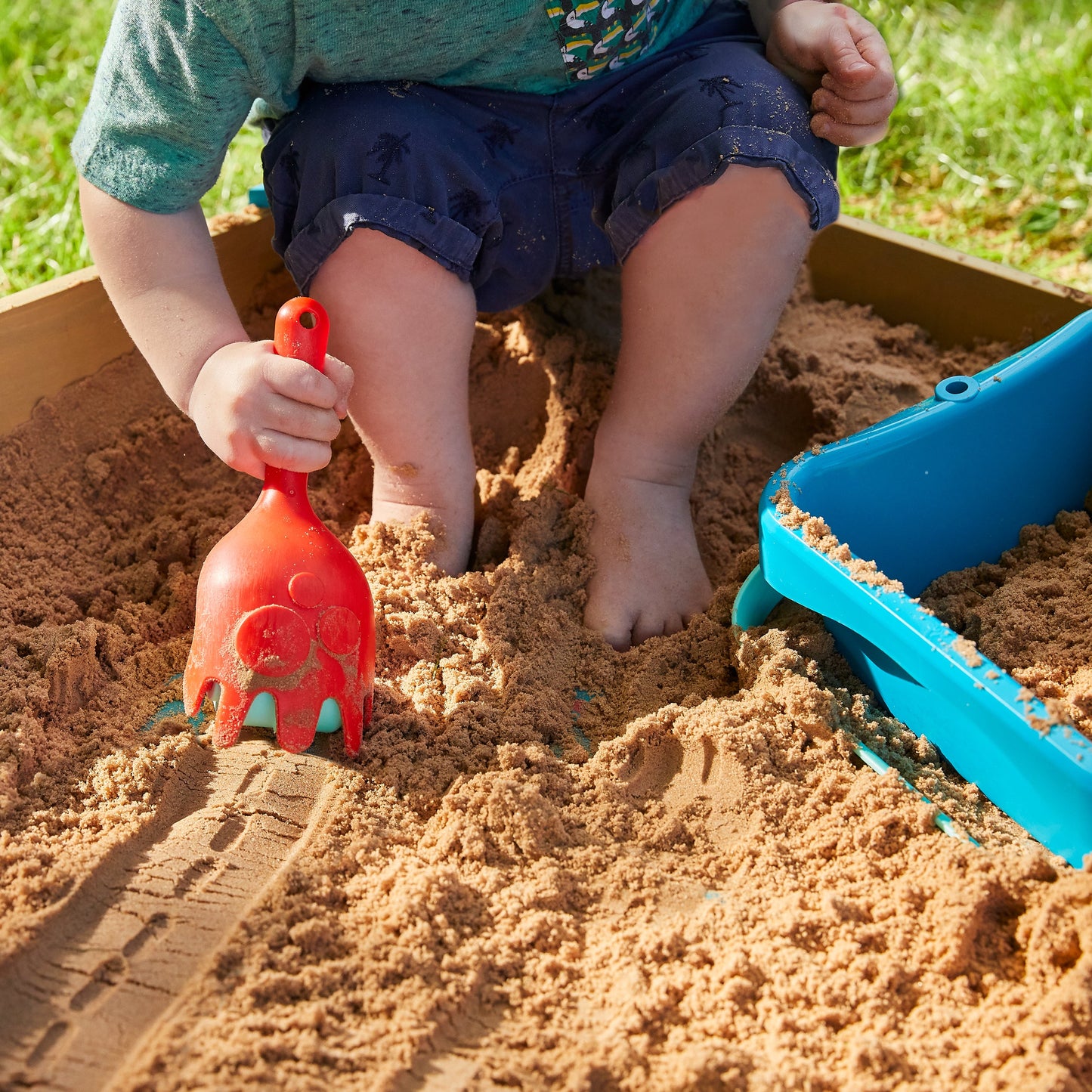 TP Dig and Explore Accessory Kit